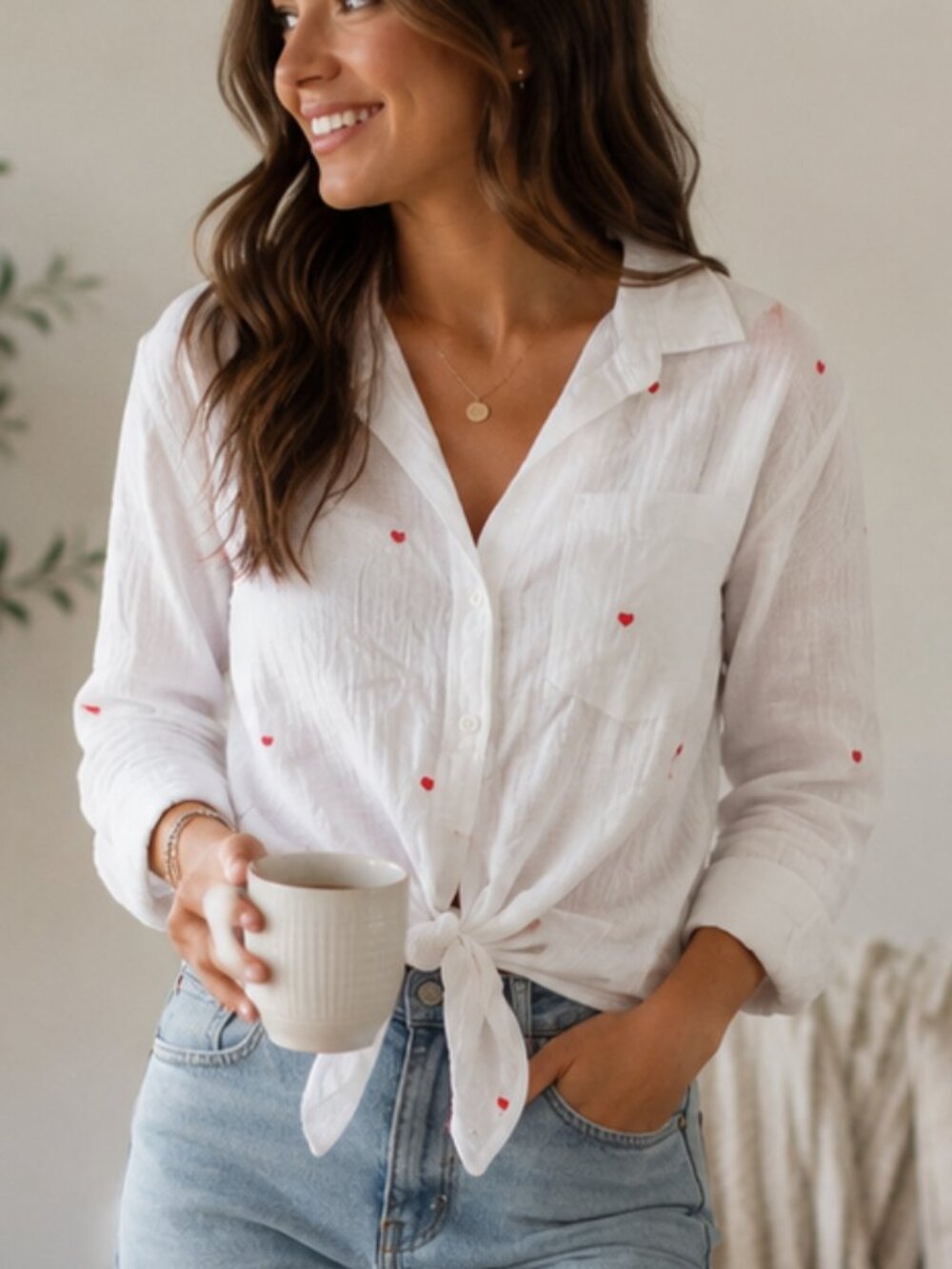 NEW beach lunch lounge White Button-Up Shirt with red heart Embroidered size S